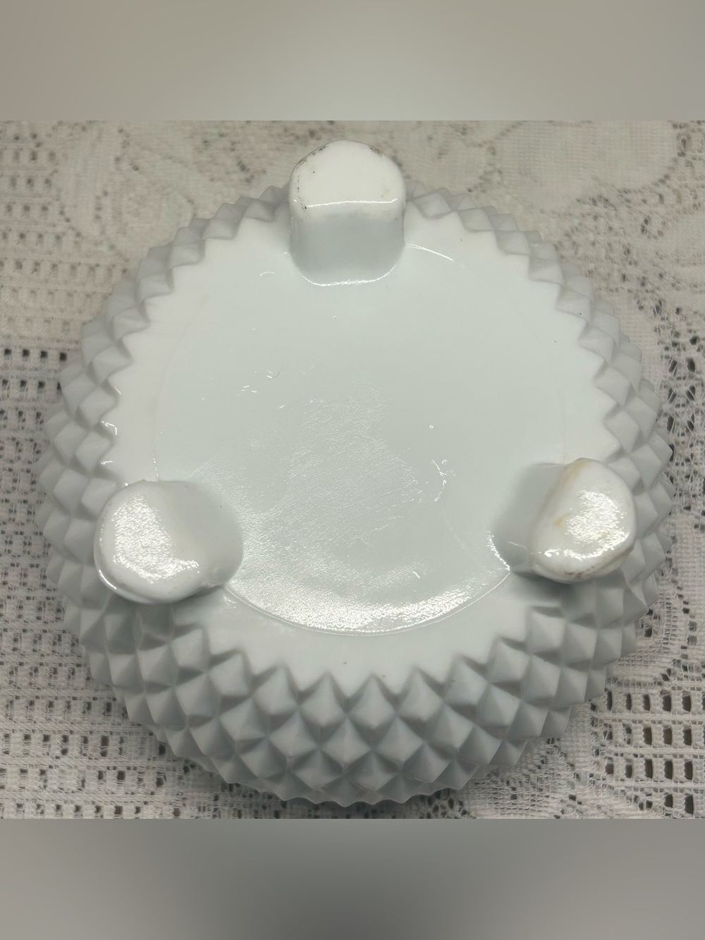 Vintage Indiana Glass Diamond Point Milk Glass 3-Footed Bowl (C) - Picture 5 of 9